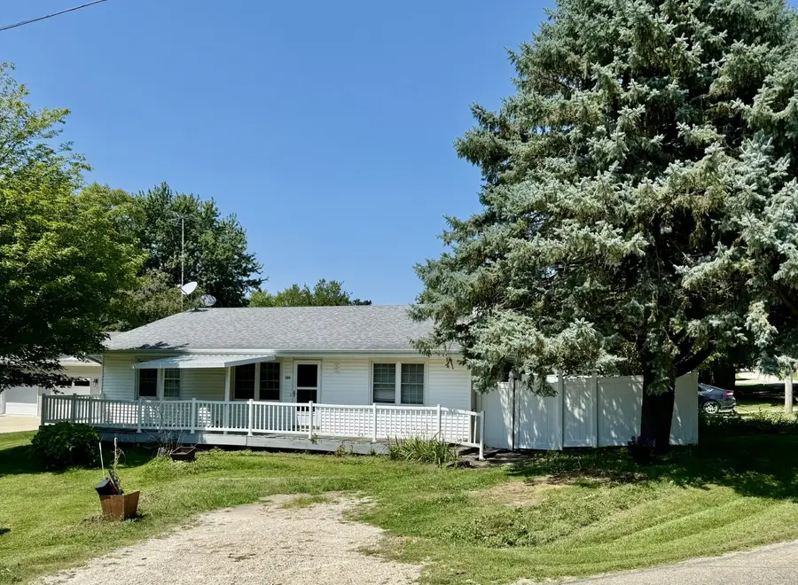 106 Sw 7th Street, Galva, IL 61434 - #2
