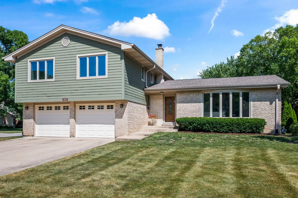 1621 N Belmont Avenue, Arlington Heights, IL 60004 - #1