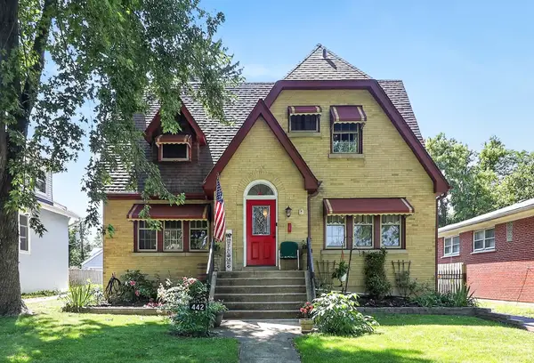 442 S Cornell Avenue, Villa Park, IL 60181