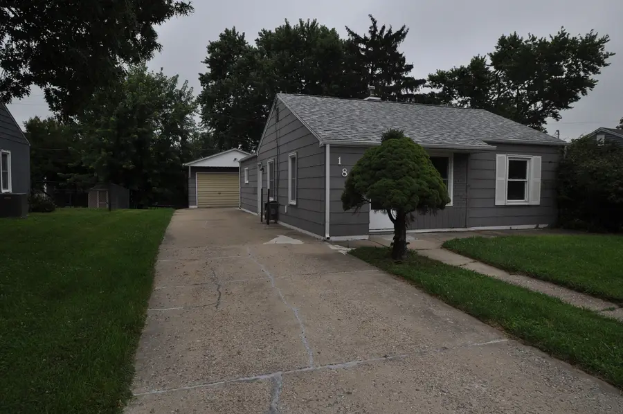 1852 North Street, Bettendorf, IA 52722 - #2