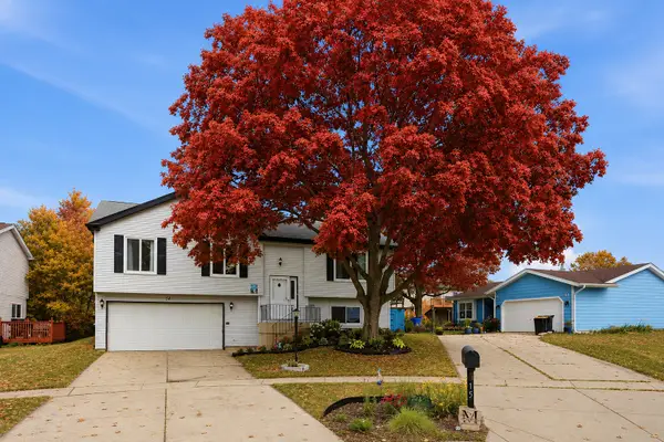 17 Windgate Court, Streamwood, IL 60107