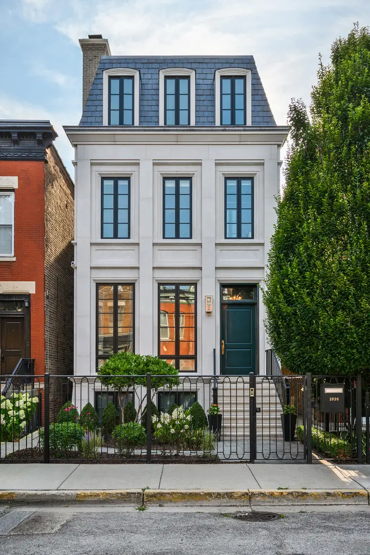 Address Withheld By Seller, Chicago, IL 60614 - #1
