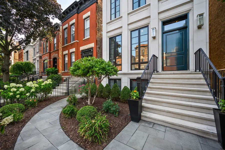 Address Withheld By Seller, Chicago, IL 60614 - #2