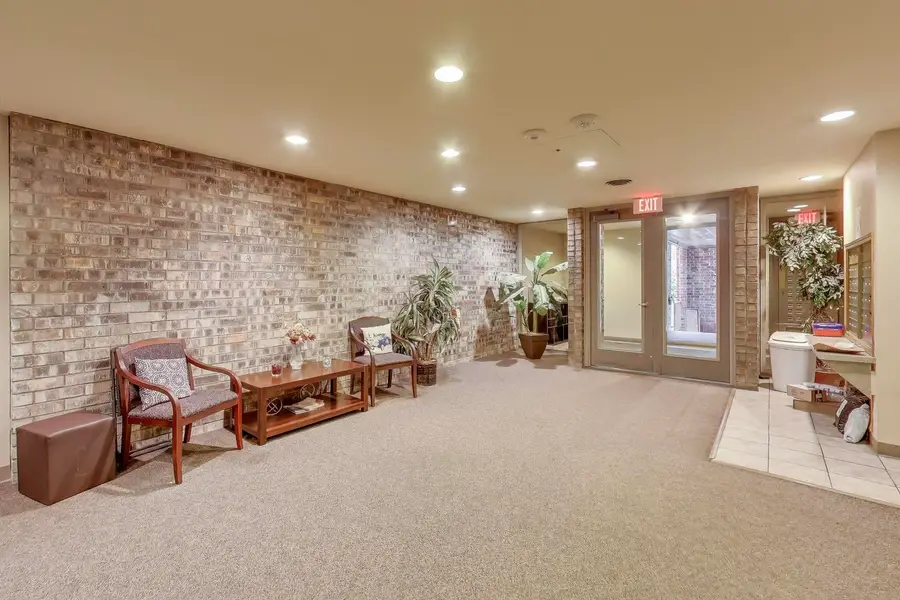 420 Walnut Creek Lane #3102, Lisle, IL 60532 - #3
