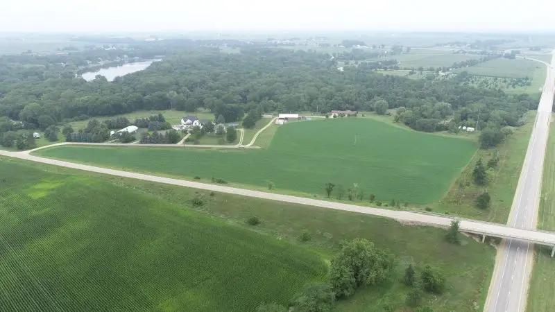 2688 1/2 252nd Street, Dewitt, IA 52472 - #2