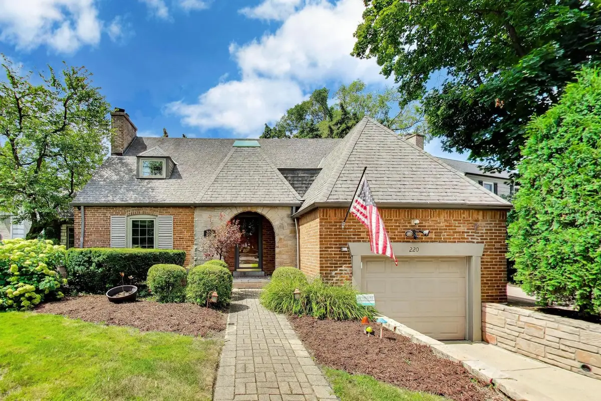 220 Northwood Road, Riverside, IL 60546 - #1