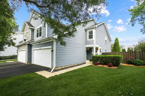 1723 Leeds Court #1, Mundelein, IL 60060