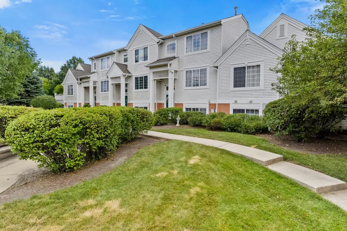 657 S Parkside Drive, Round Lake, IL 60073 - #1