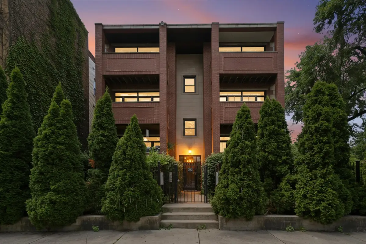 6500 S Minerva Avenue #3N, Chicago, IL 60637 - #1