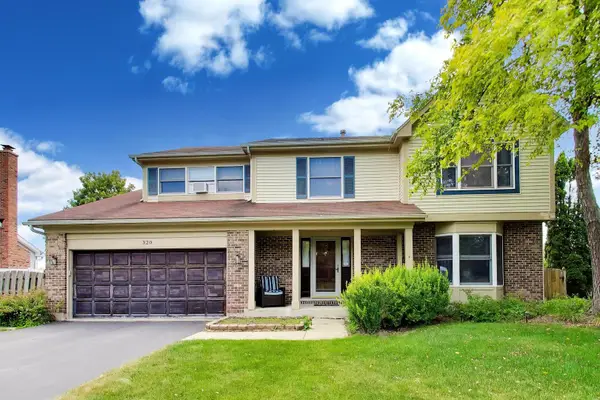 320 Yorkshire Drive, Mundelein, IL 60060