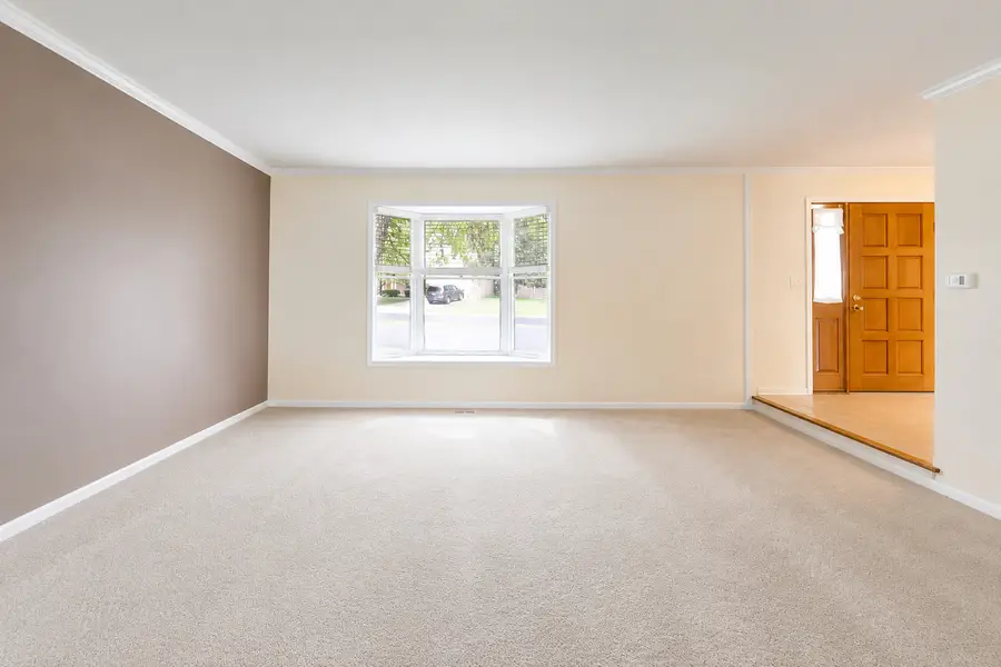 320 Yorkshire Drive, Mundelein, IL 60060 - #2