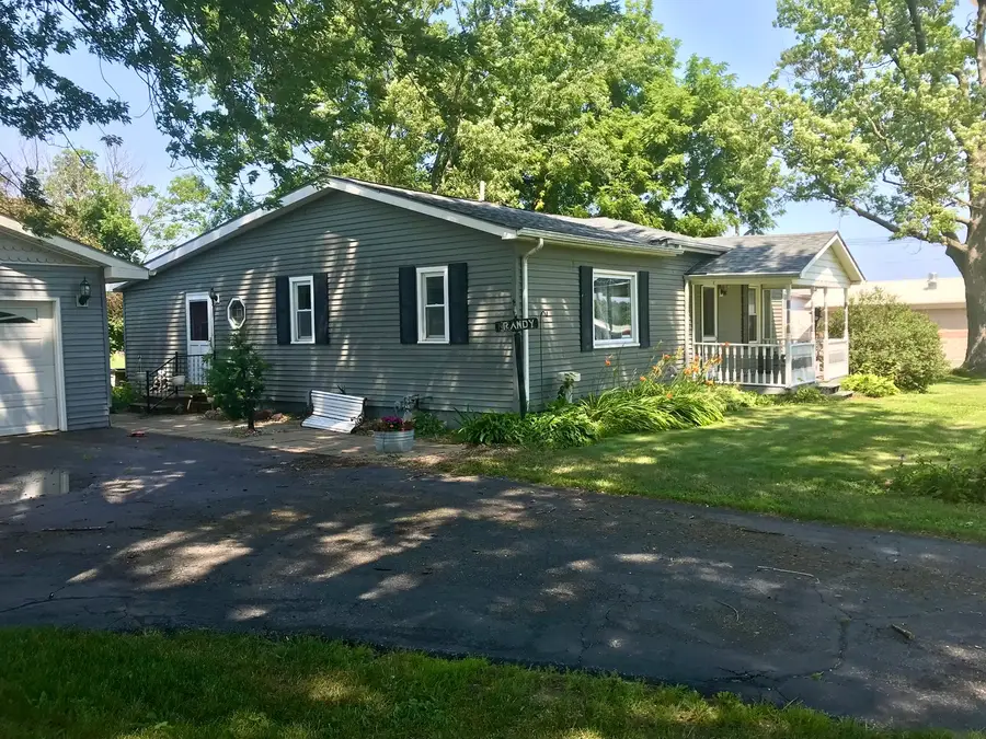 406 Mill Street, Buda, IL 61314 - #3