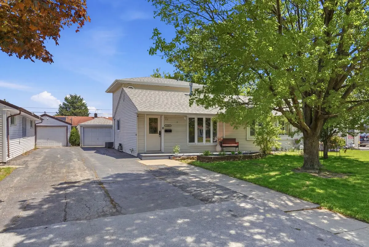 8753 S Kostner Avenue, Hometown, IL 60456 - #1
