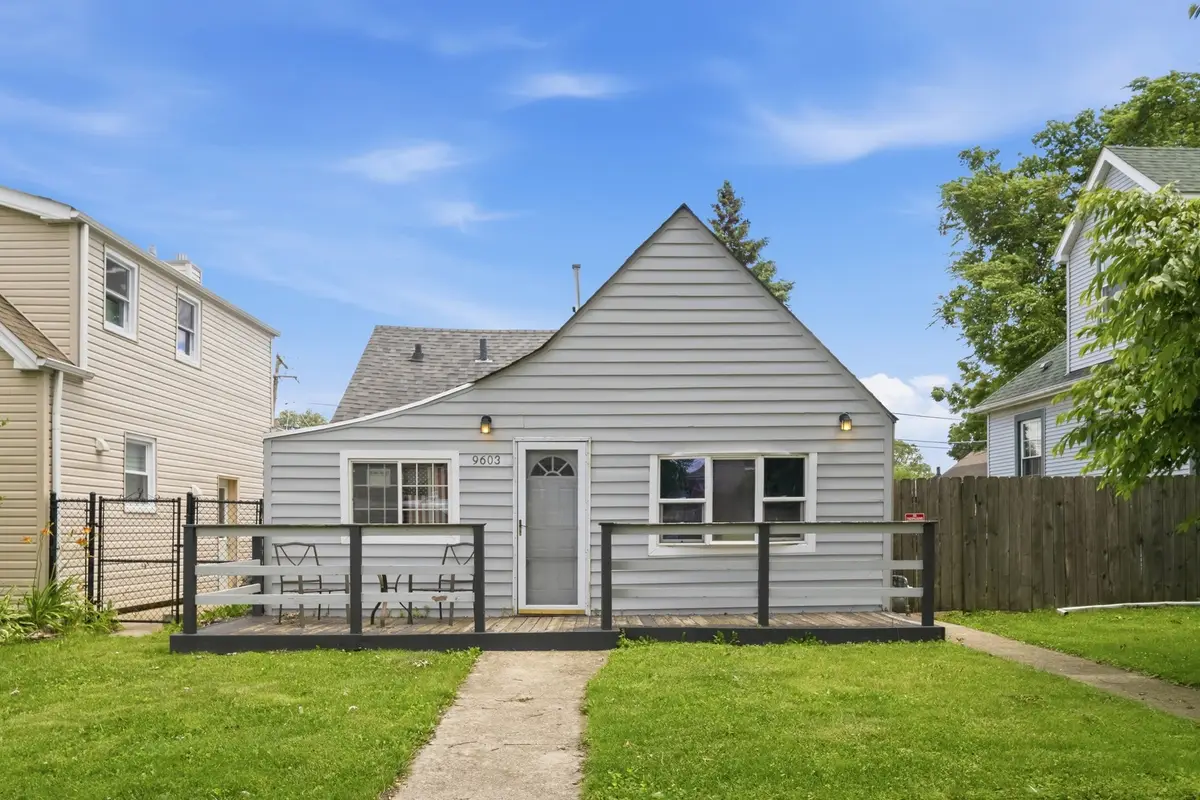 9603 Merton Avenue, Oak Lawn, IL 60453 - #1