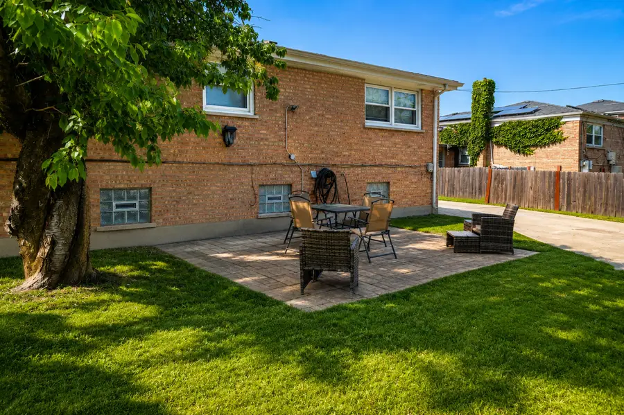 1029 Riverview Drive, South Holland, IL 60473 - #3