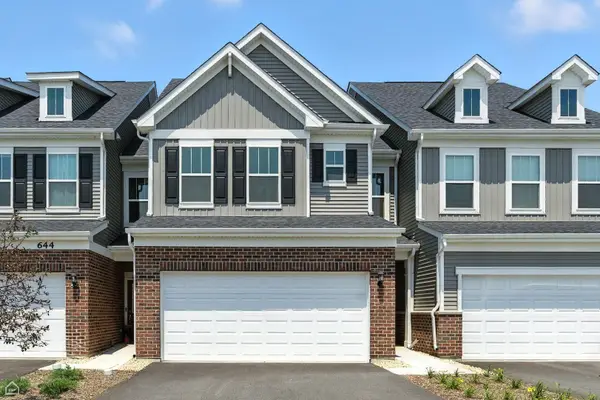 724 Switchgrass Way #55004, Bolingbrook, IL 60490