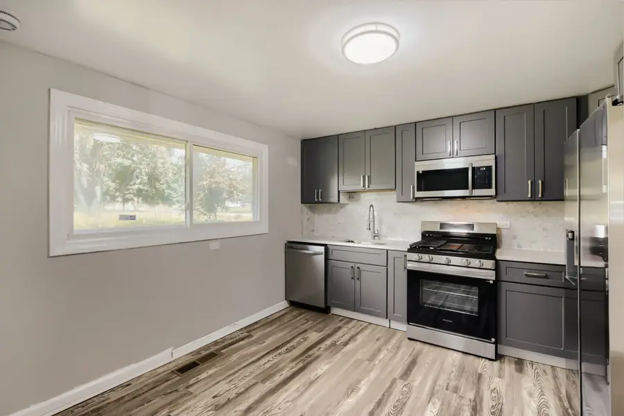 18250 Anthony Avenue, Country Club Hills, IL 60478 - #2