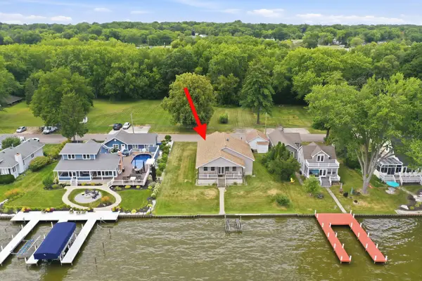 1513 Sunnyside Beach Drive, Johnsburg, IL 60051