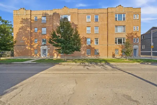2121 N Saint Louis Avenue #3S, Chicago, IL 60647