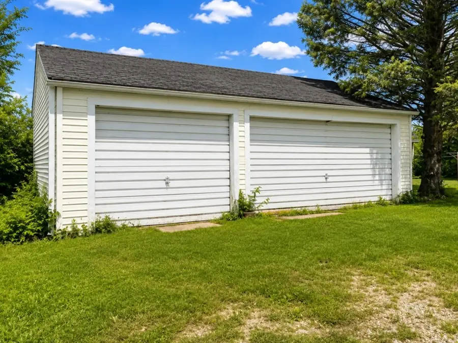 3802 W Lincolnway, Sterling, IL 61081 - #3