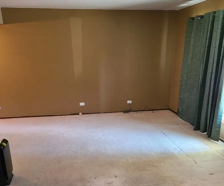 696 Shining Water Drive, Carol Stream, IL 60188 - #3