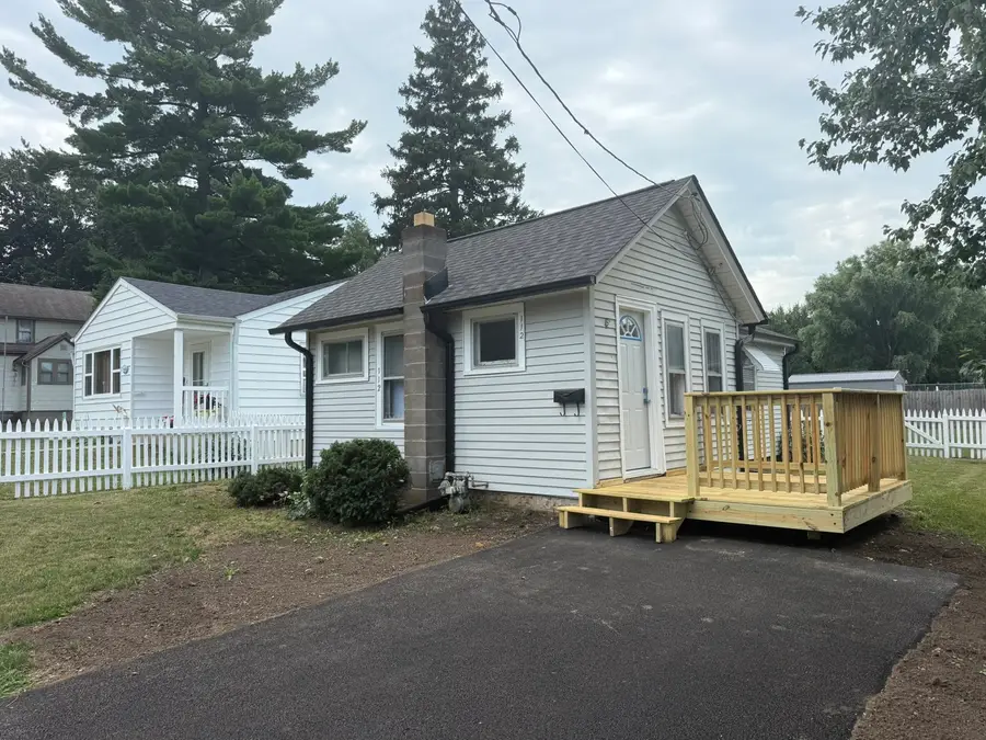 112 E Wilson Street, Stillman Valley, IL 61084 - #2