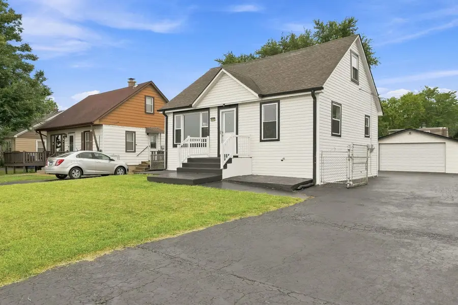 9524 Nashville Avenue, Oak Lawn, IL 60453 - #2