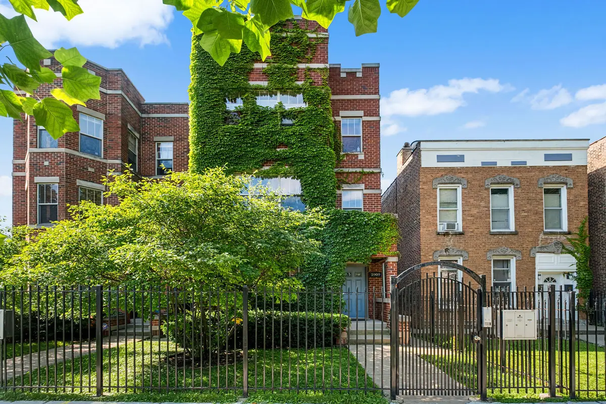 2909 W Fulton Street #1, Chicago, IL 60612 - #1