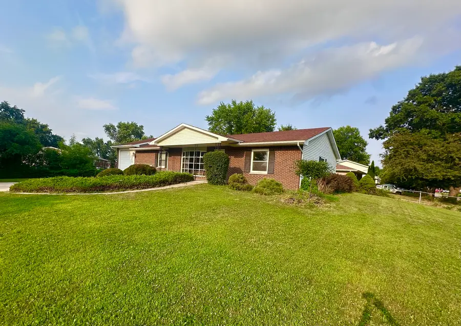 128 Laurie Lane, Oswego, IL 60543 - #2