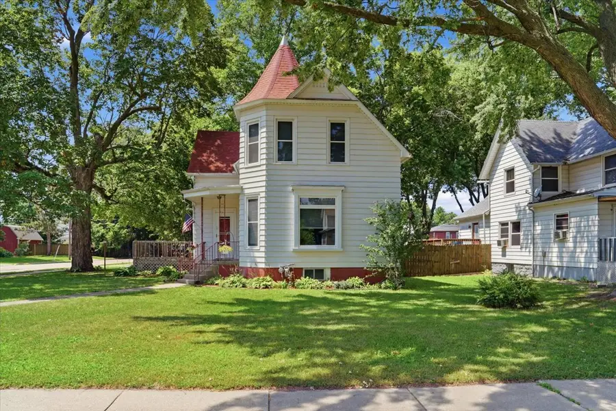 1201 2nd Avenue, Sterling, IL 61081 - #2