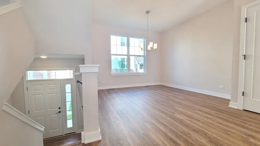 182 Lilah Court, Des Plaines, IL 60016 - #3