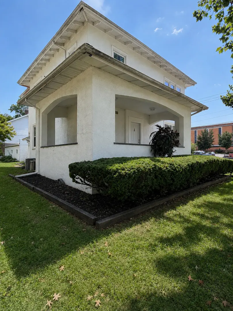 601 E Washington Street, Bloomington, IL 61701 - #2