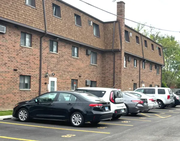 495 Mchenry Road #1B, Wheeling, IL 60090