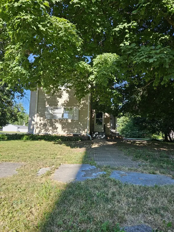 105 N 7th Street, Cornell, IL 61319