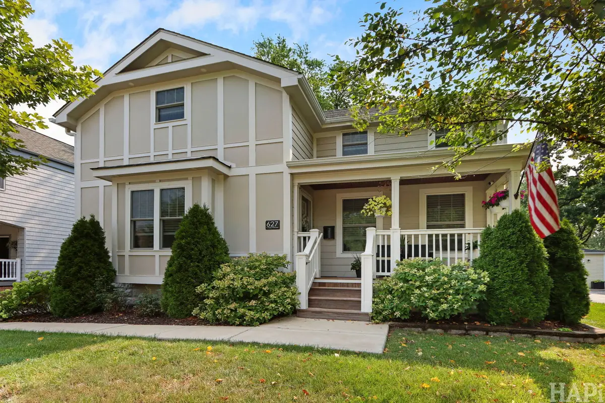 627 N Arlington Heights Road, Arlington Heights, IL 60004 - #1