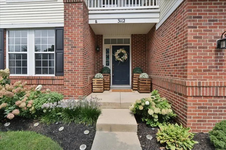 3112 Thunderbird Court W, Aurora, IL 60503 - #2