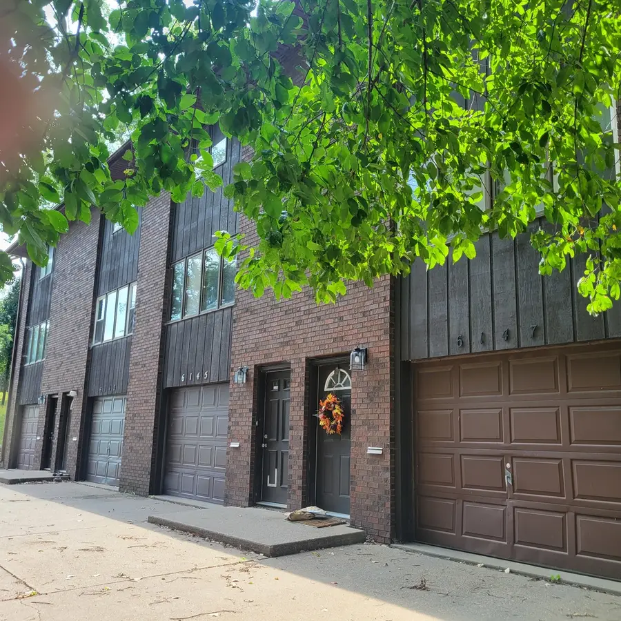 6141, 6143, 6145, 6147 34th Avenue, Moline, IL 61265 - #2
