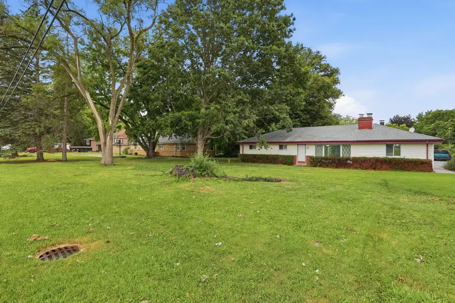 608 E Camp Mcdonald Road, Prospect Heights, IL 60070 - #2