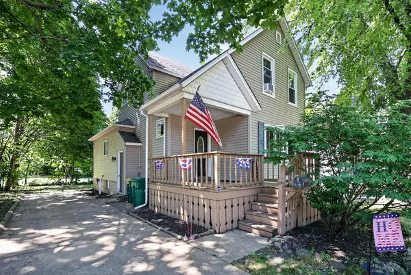 224 Charles Street, Sycamore, IL 60178