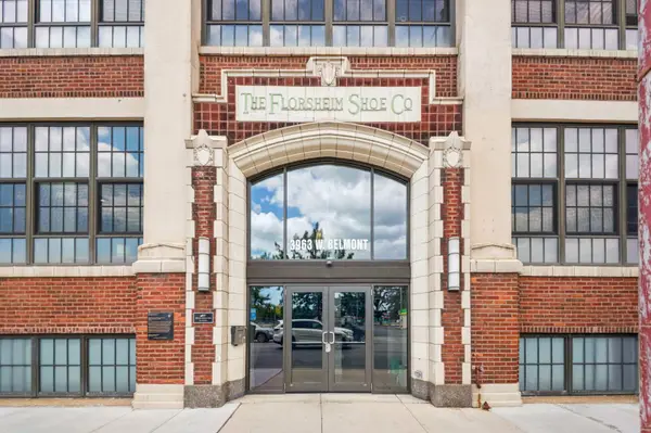3963 W Belmont Avenue #210, Chicago, IL 60618