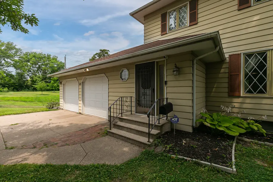 1105 11th Avenue, Moline, IL 61265 - #2