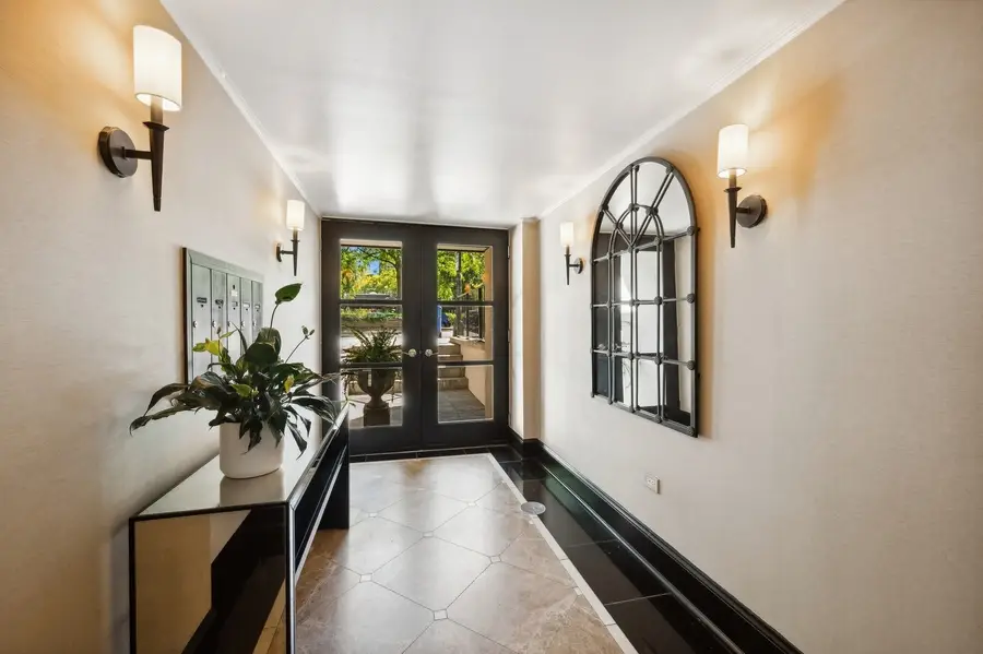 1418 N Lasalle Drive #3, Chicago, IL 60610 - #2