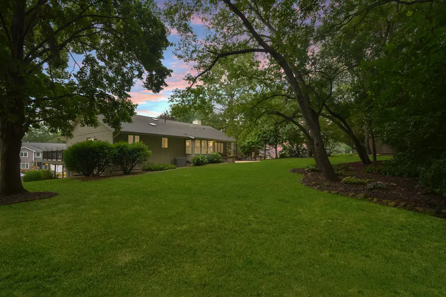 19290 Inverness Court, Bloomington, IL 61705 - #3