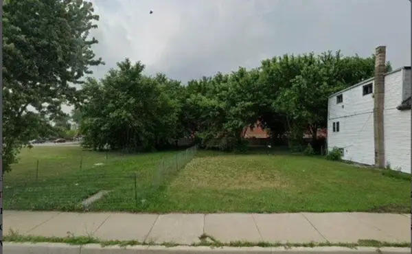 5046 S Wells Street, Chicago, IL 60609