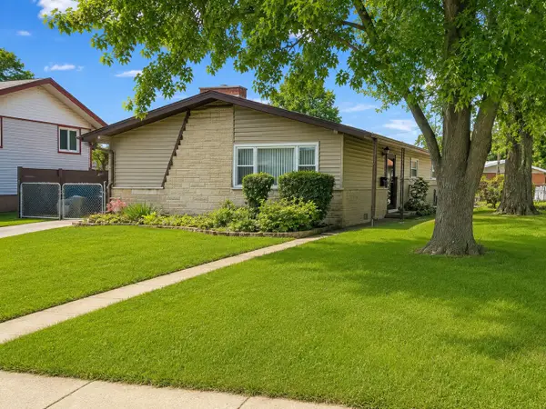 13514 Short Drive, Crestwood, IL 60418