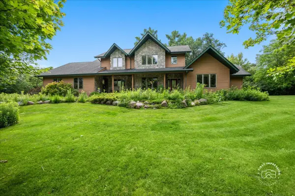 43W211 Tall Pines Road, Elgin, IL 60124