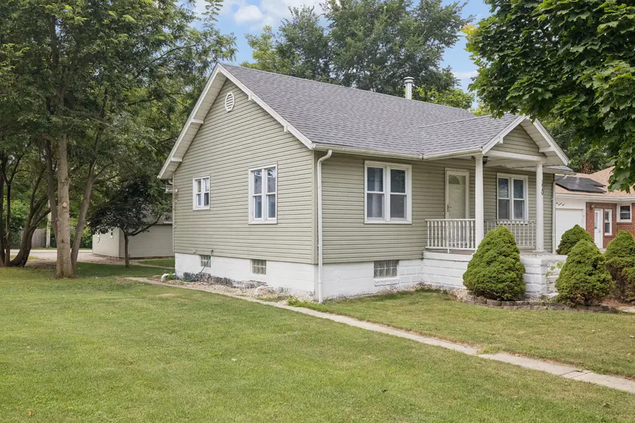 110 W Mississippi Avenue, Elwood, IL 60421 - #2