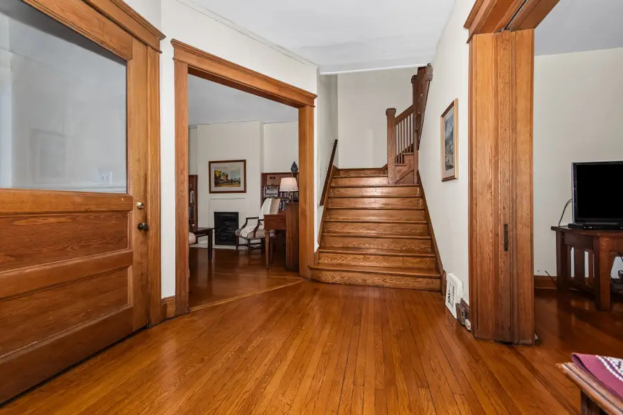 413 Dempster Street, Evanston, IL 60201 - #2