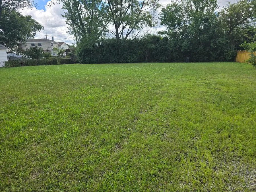 7207 Church Street, Morton Grove, IL 60053 - #3