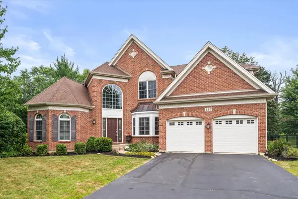 447 Lake Run Court, North Aurora, IL 60542